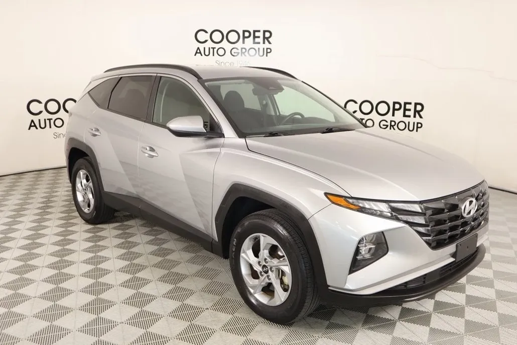 2024 Hyundai Tucson SEL photo 1