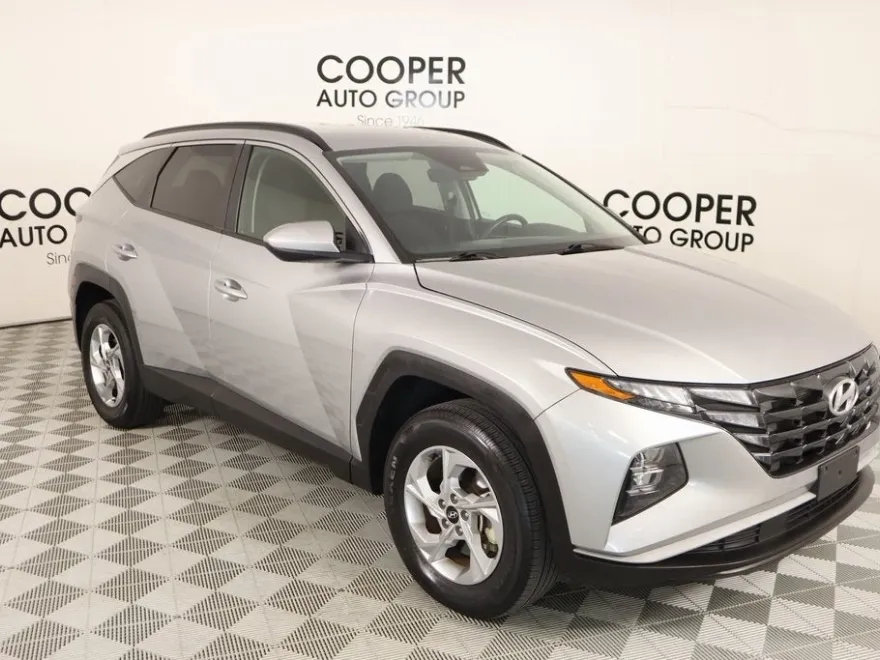 2024 Hyundai Tucson SEL photo 1