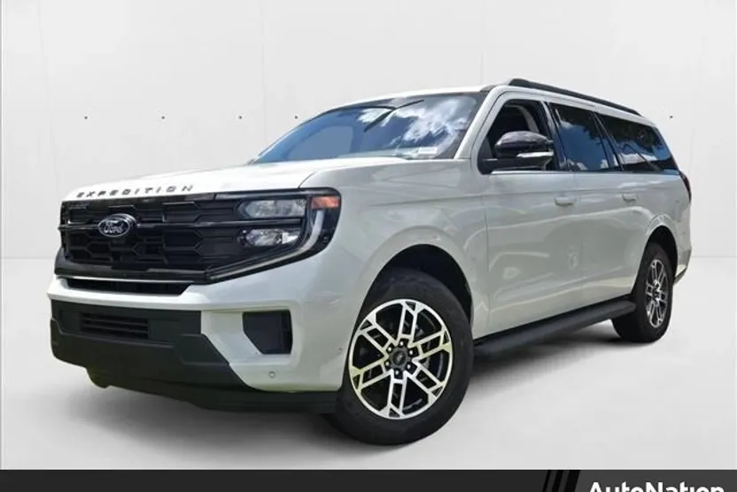2025 Ford Expedition MAX photo 1