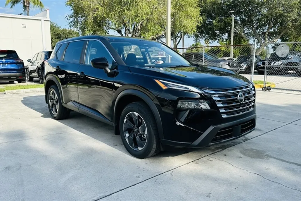 2025 Nissan Rogue SV photo 1
