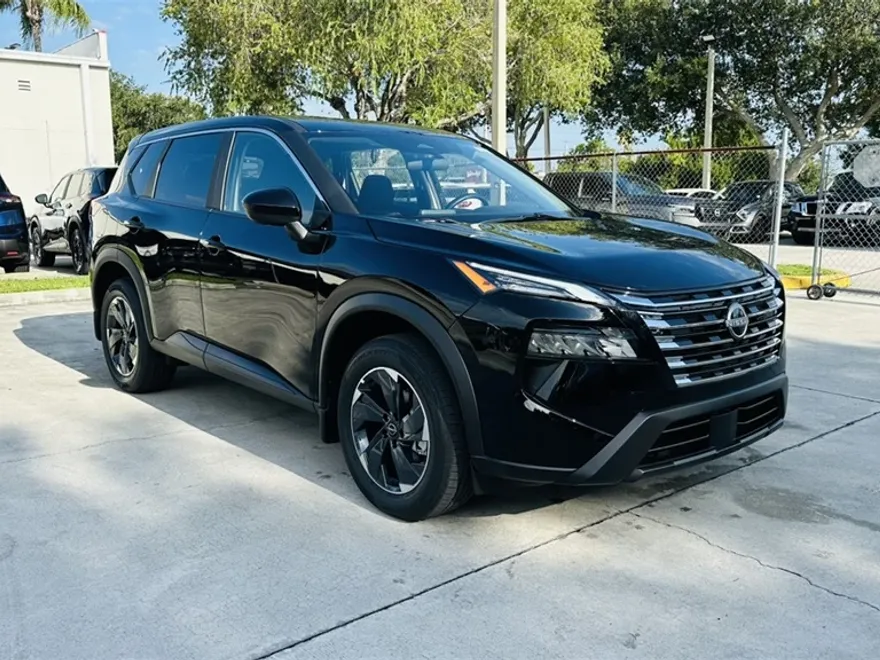 2025 Nissan Rogue SV photo 1