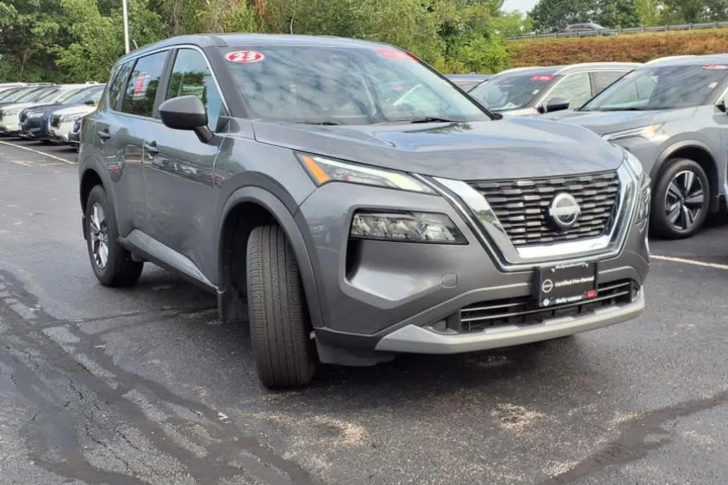 2023 Nissan Rogue S photo 1