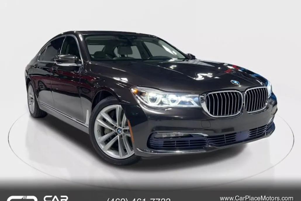 2016 Bmw 750i 7-series photo 1