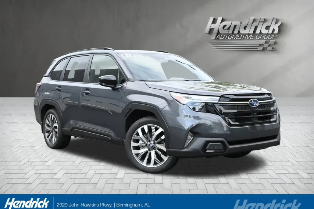 2025 Subaru Forester Touring photo 1