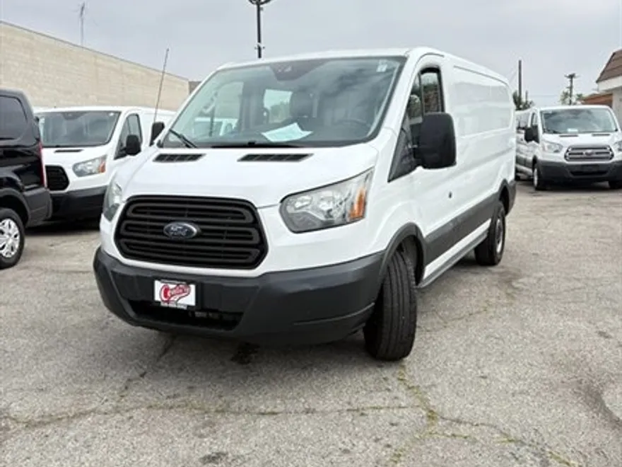 2017 Ford Transit Van photo 1