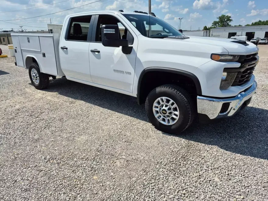 2025 Chevrolet Silverado 2500HD Work Truck photo 1