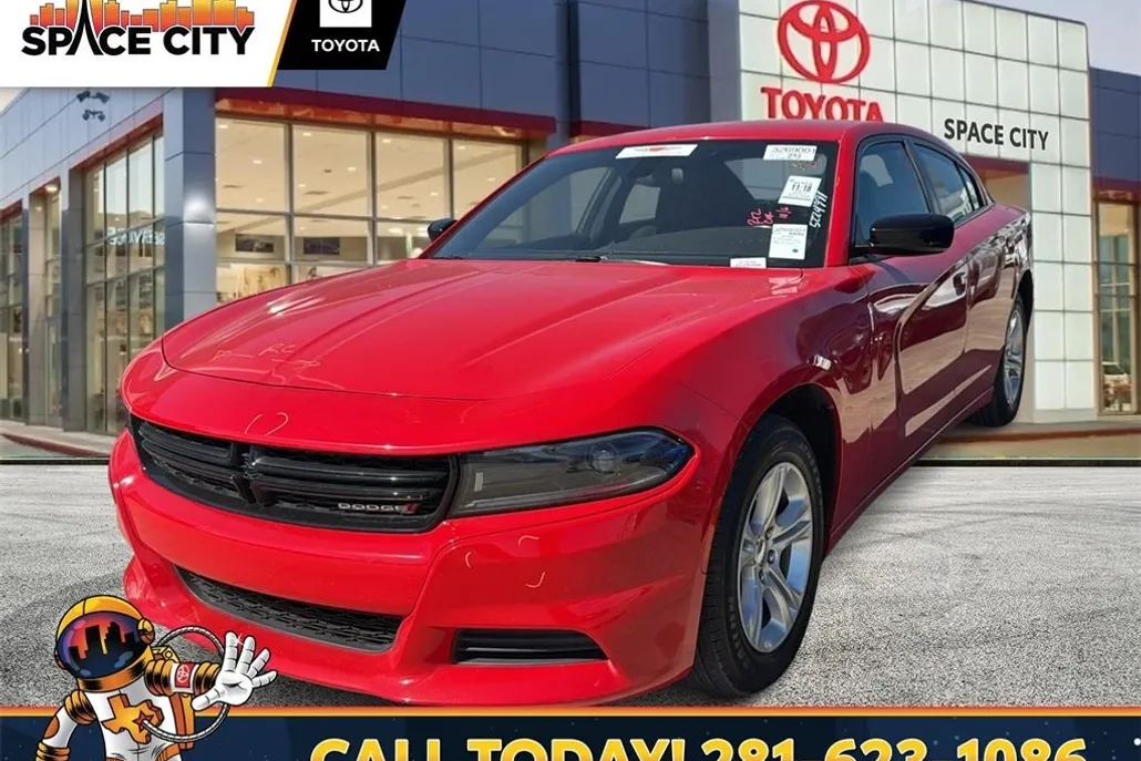 2023 Dodge Charger SXT photo 1