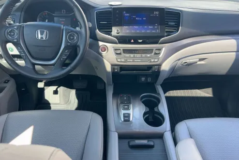 2023 Honda Ridgeline RTL photo 3