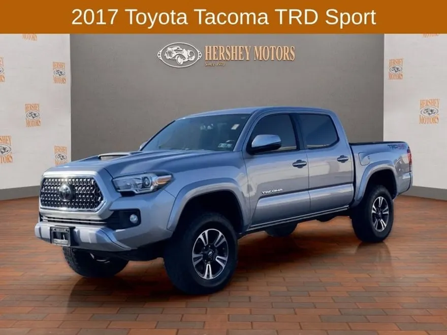 2017 Toyota Tacoma TRD Sport photo 1