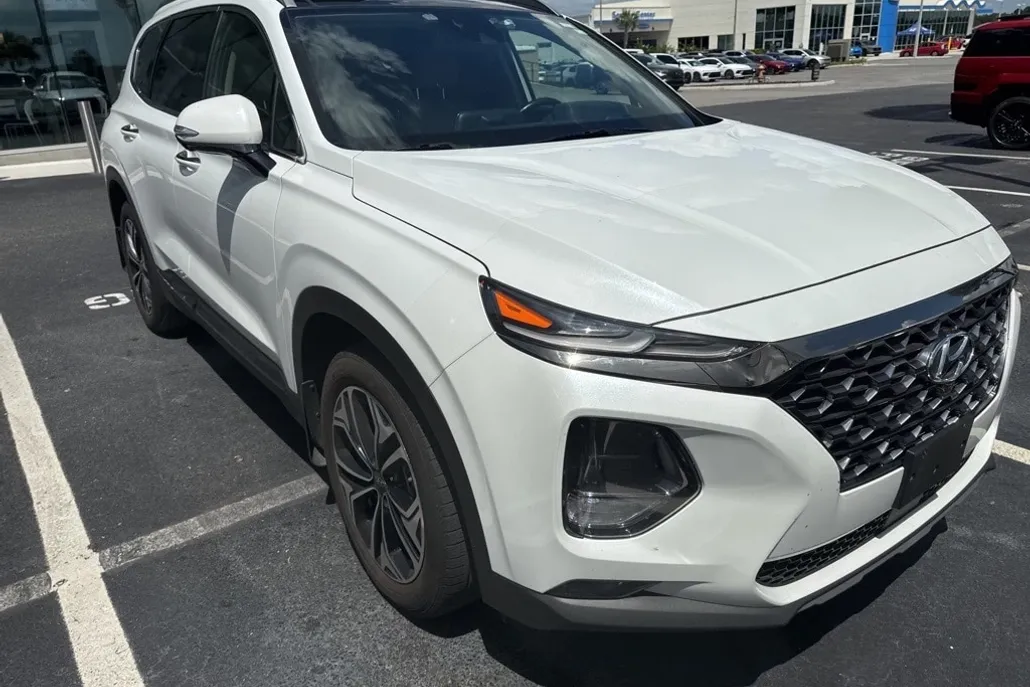 2020 Hyundai Santa Fe Limited photo 1