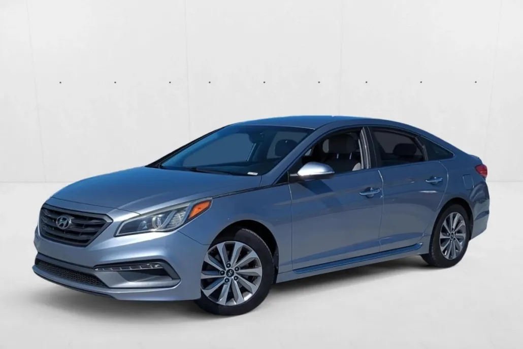 2016 Hyundai Sonata Sport photo 1
