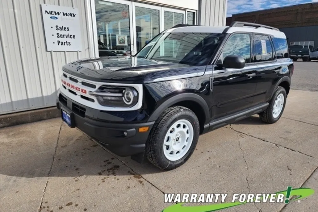 2024 Ford Bronco Sport Heritage photo 1