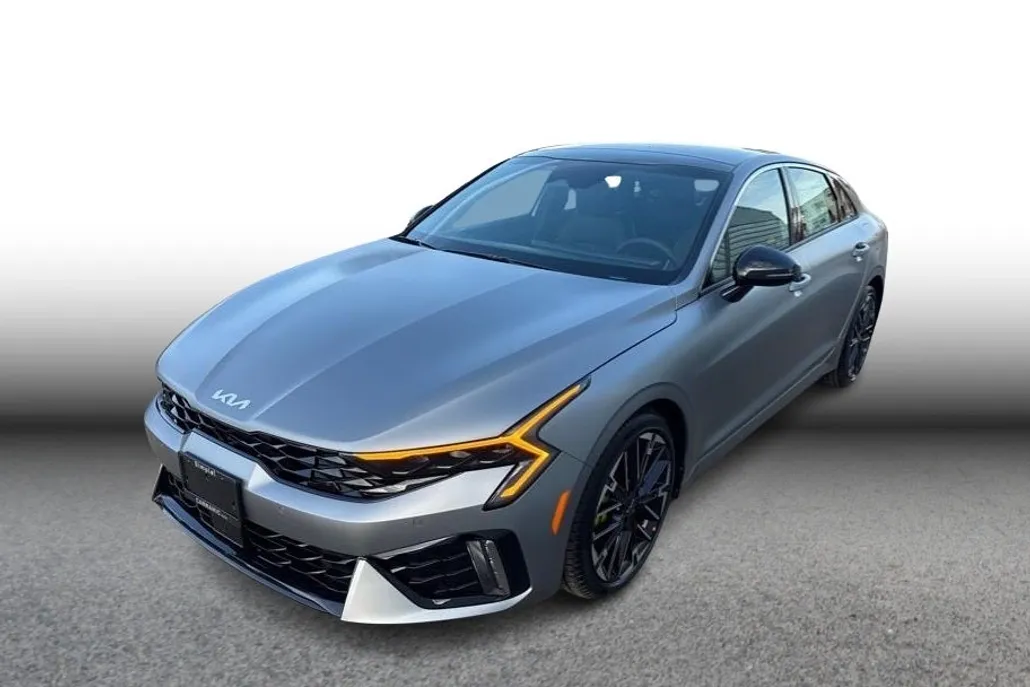 2026 Kia K5 GT photo 1
