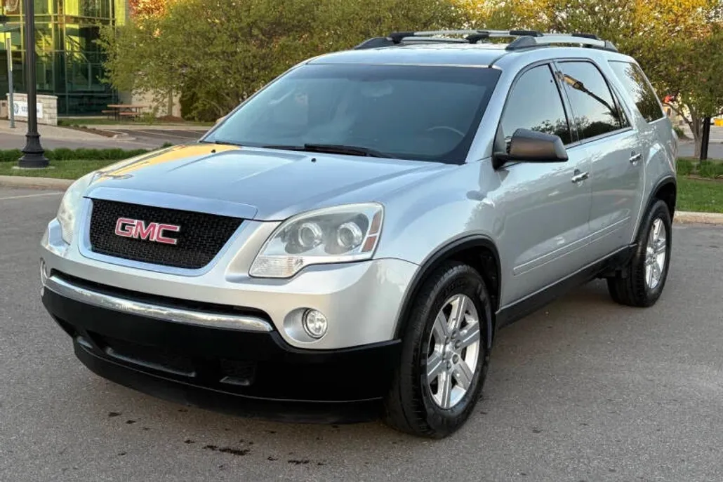 2012 Gmc Acadia SL photo 1
