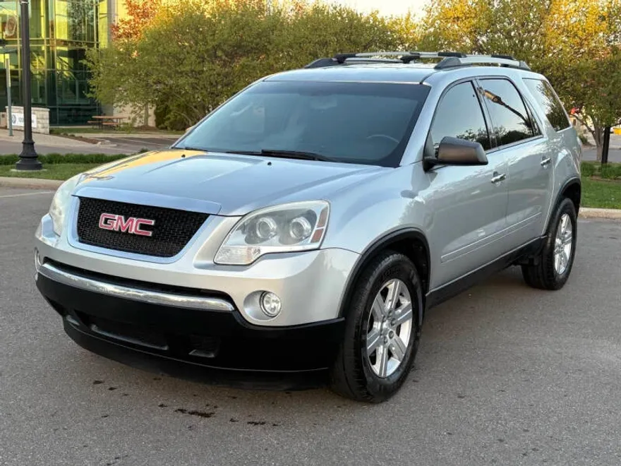 2012 Gmc Acadia SL photo 1