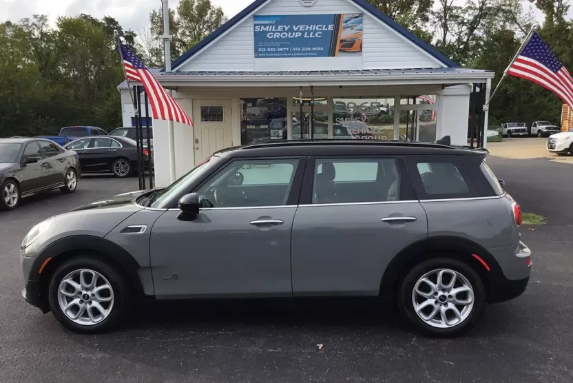 2017 Mini Clubman Base ALL4 photo 1