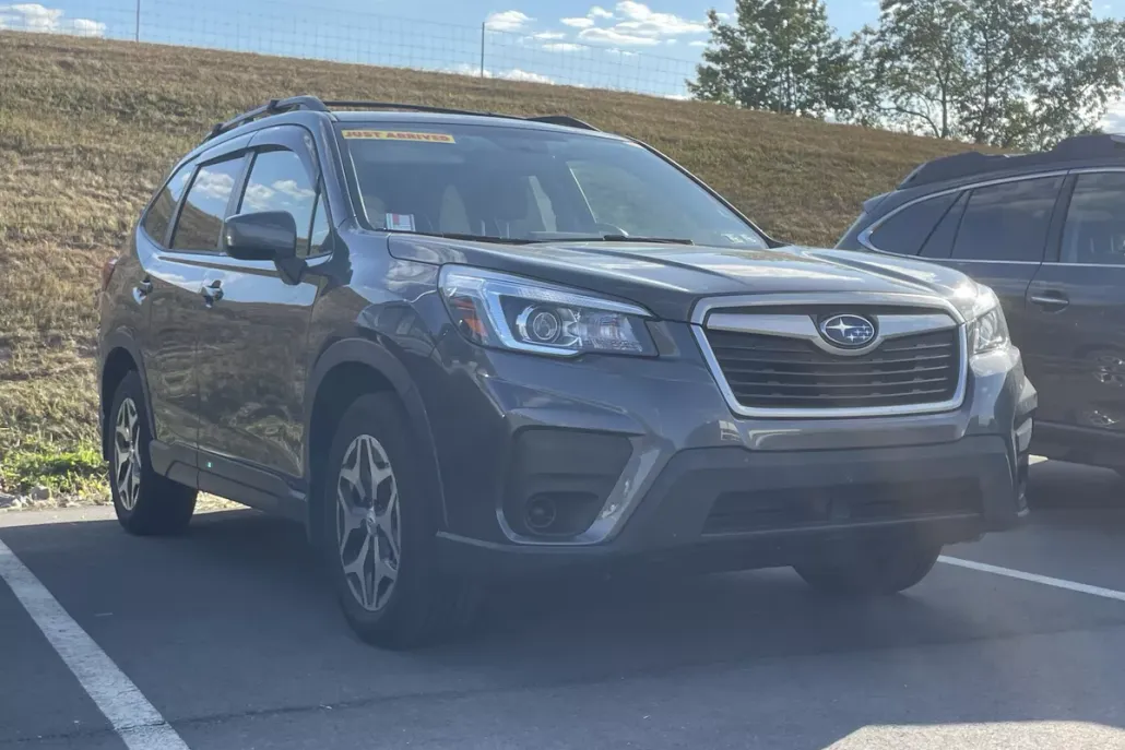 2020 Subaru Forester Premium photo 1