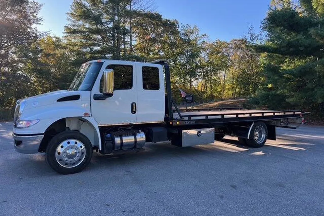 2022 International MV607 MV photo 1