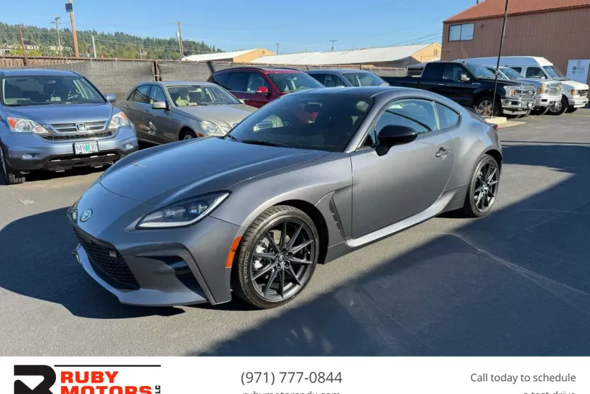 2023 Toyota GR86 Premium photo 1