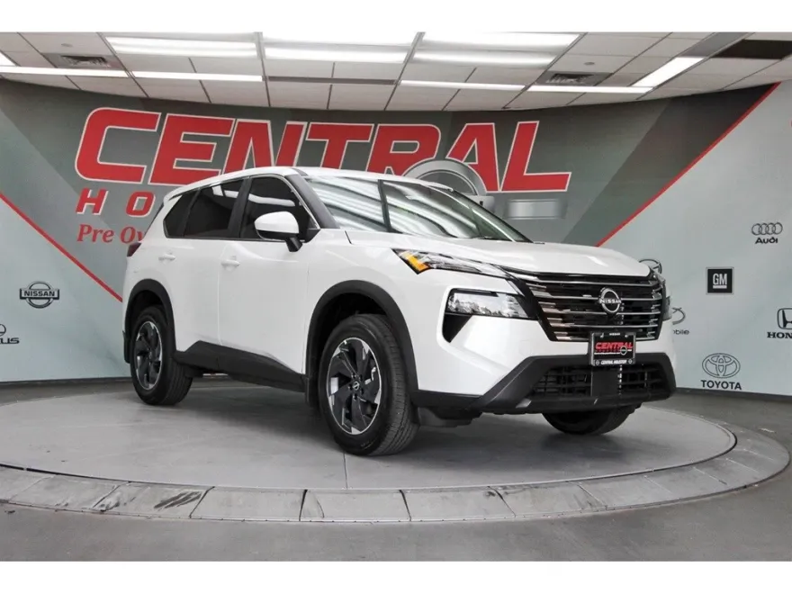 2026 Nissan Rogue SV photo 1