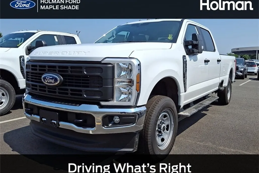 2025 Ford F-350 XL photo 1