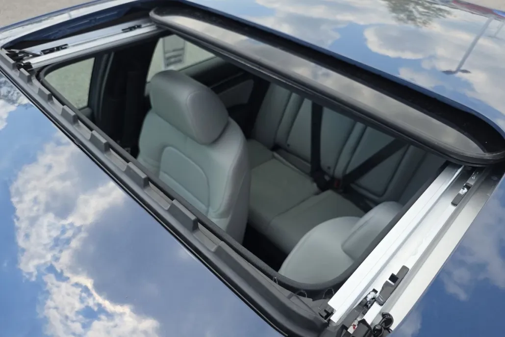 2026 Honda Civic Hybrid Sport Touring photo 1