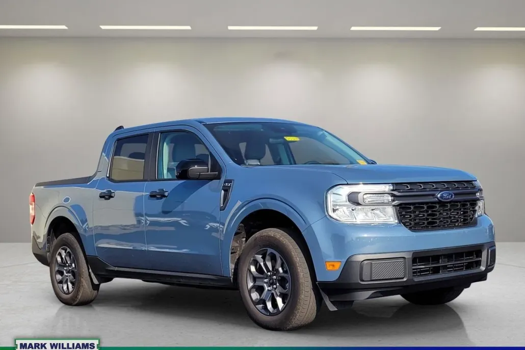 2024 Ford Maverick XLT photo 1