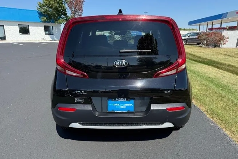2021 Kia Soul EX photo 1