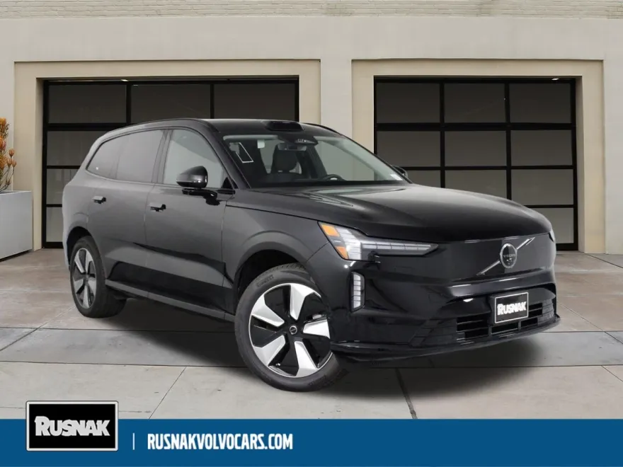 2025 Volvo EX90 Twin Motor Plus photo 1