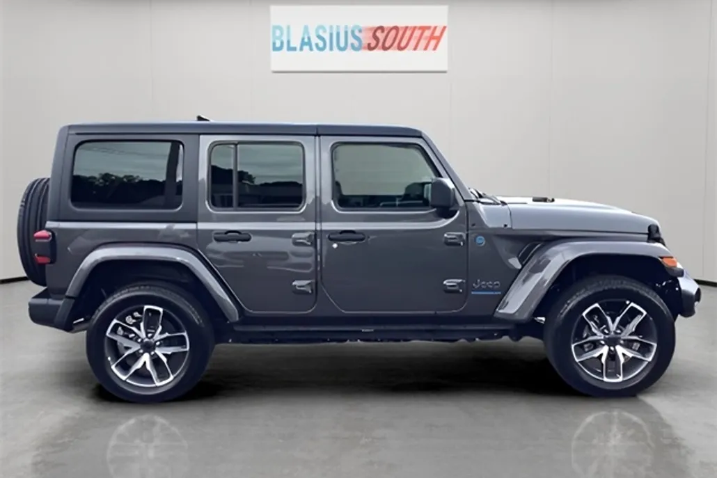 2024 Jeep Wrangler Sport S 4xe photo 1
