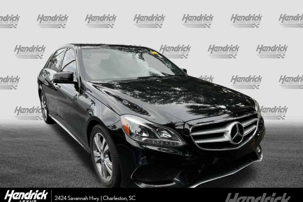 2015 Mercedes Benz E 250 BlueTEC photo 1