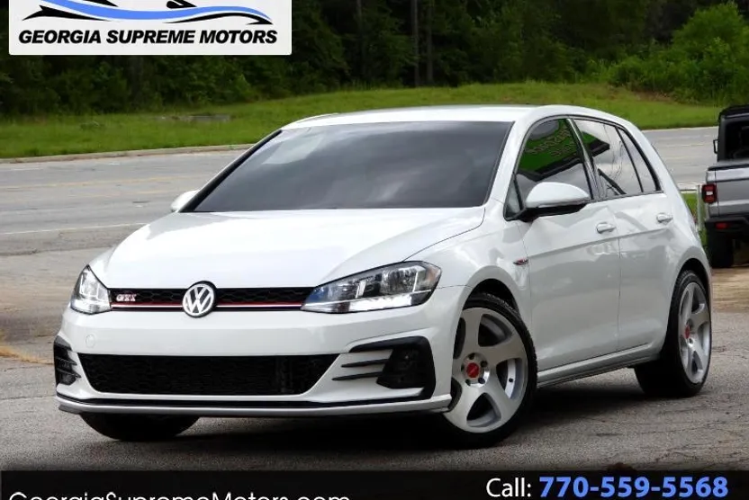 2020 Volkswagen Golf GTI SE photo 1