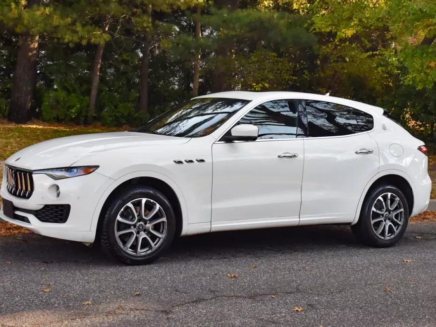 2021 Maserati Levante GranSport photo 1