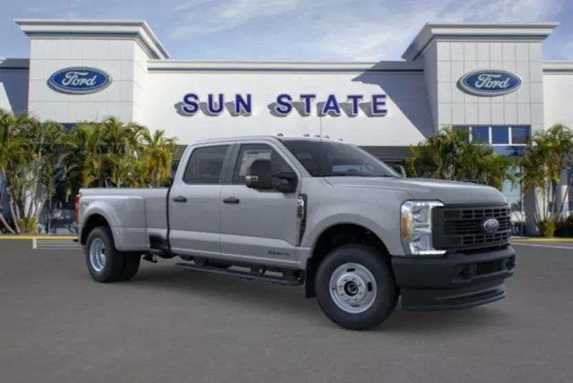 2026 Ford F-350 XL photo 1