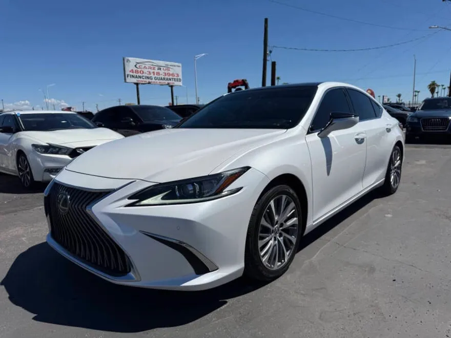 2019 Lexus ES 350 photo 1