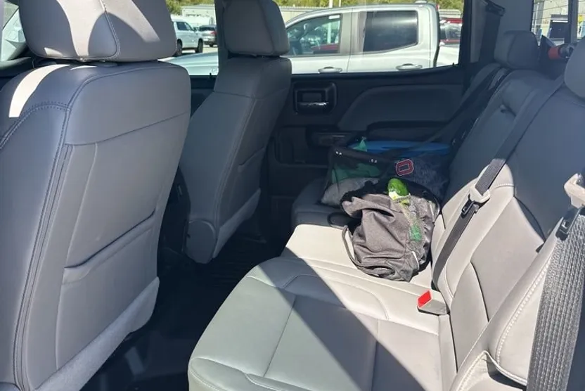 2018 Chevrolet Silverado 1500 LTZ photo 1