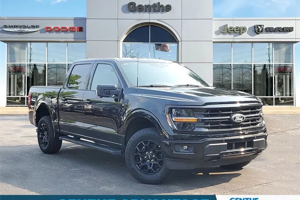 2024 Ford F-150 XLT photo 1