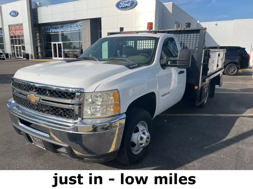 2011 Chevrolet Silverado 3500HD Work Truck photo 1