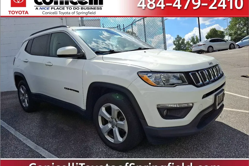 2018 Jeep Compass Latitude photo 1