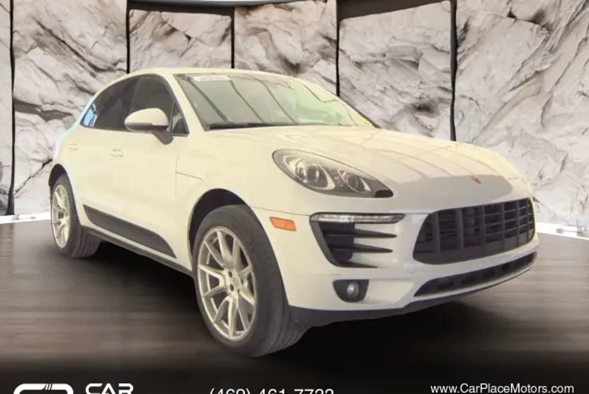 2017 Porsche Macan photo 1