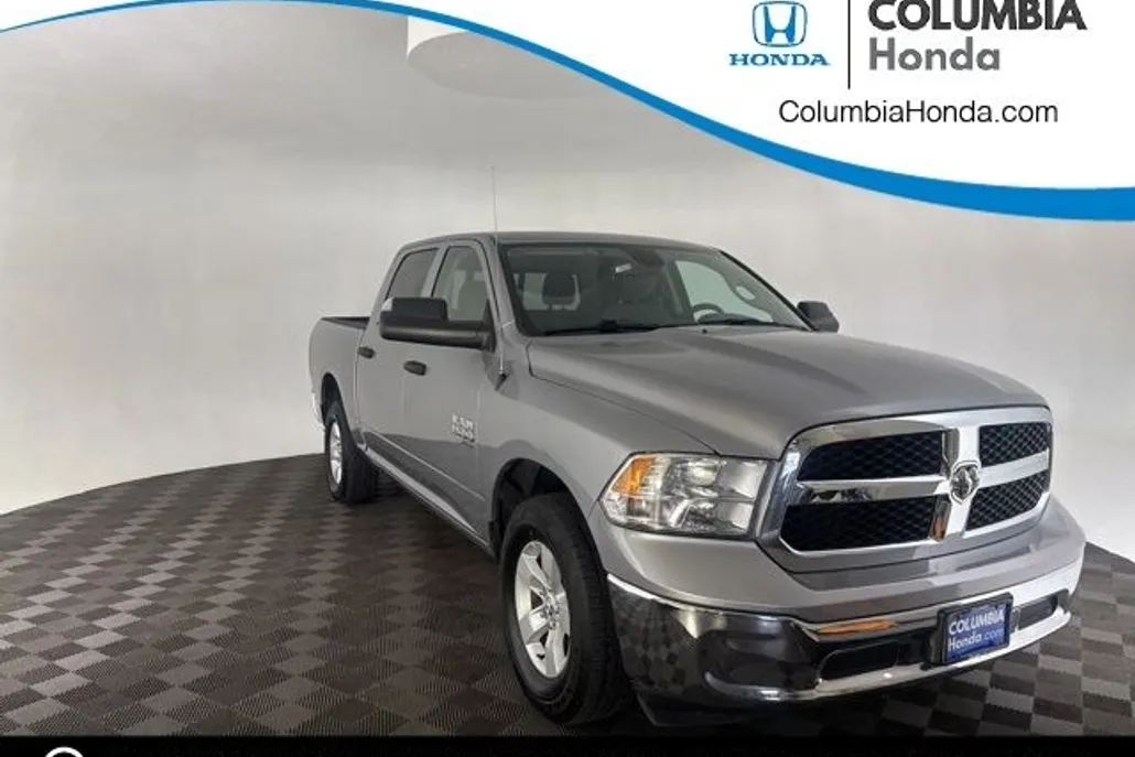 2023 Ram 1500 Classic SLT photo 1