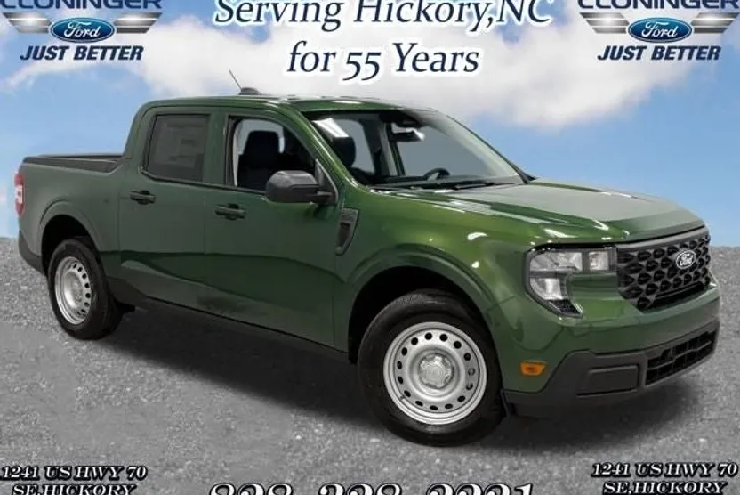 2025 Ford Maverick XL photo 1