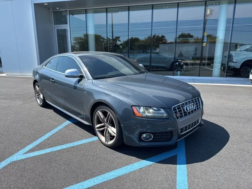 2009 Audi S5 photo 1