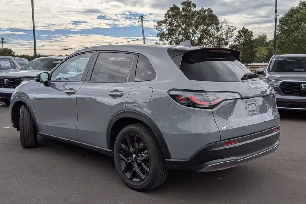 2025 Honda HR-V Sport photo 1