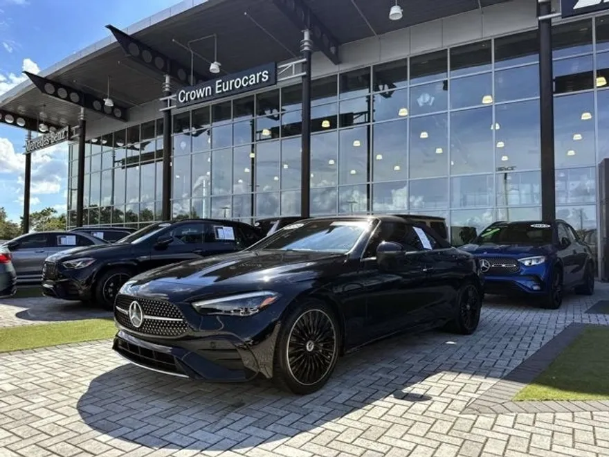 2025 Mercedes Benz CLE 300 4MATIC photo 1