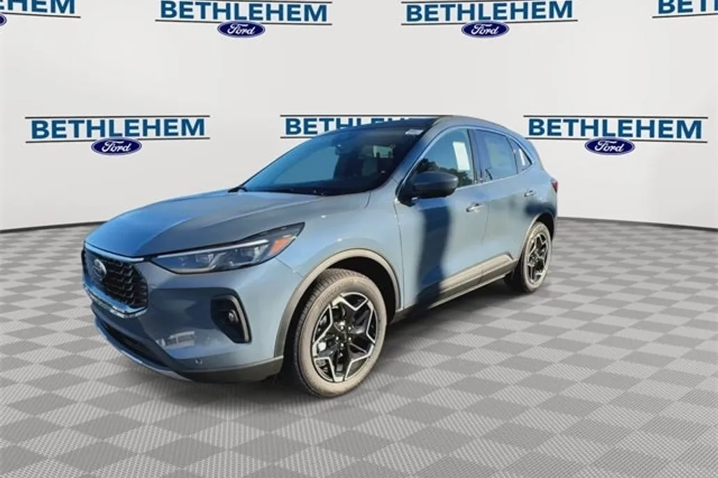 2025 Ford Escape Platinum photo 1