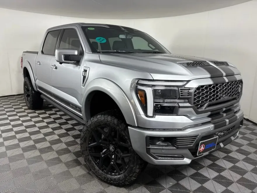 2025 Ford F-150 Lariat photo 1