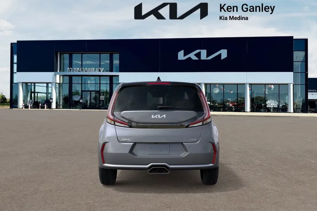 2025 Kia Soul GT-Line photo 1