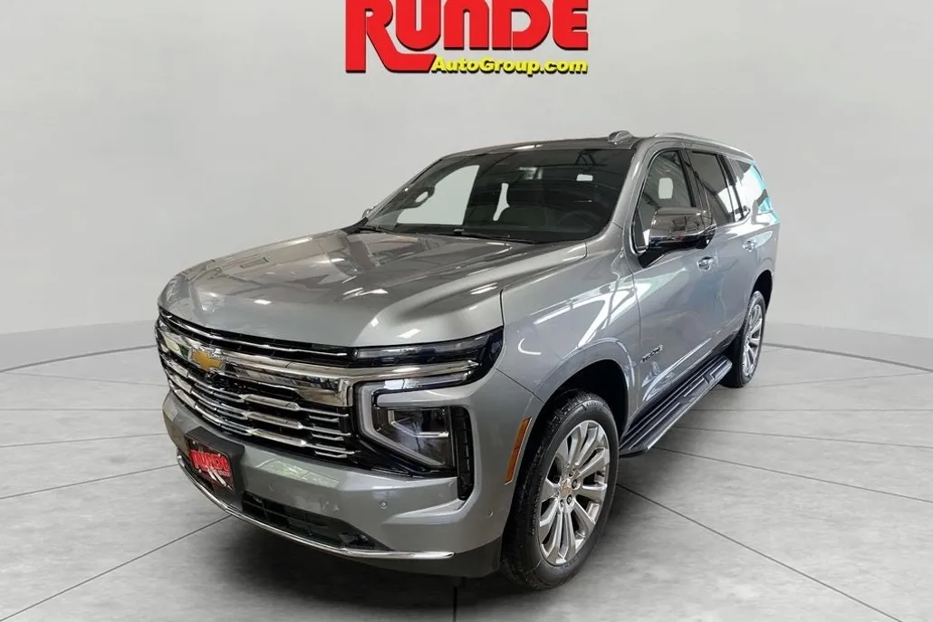 2025 Chevrolet Tahoe Premier photo 1