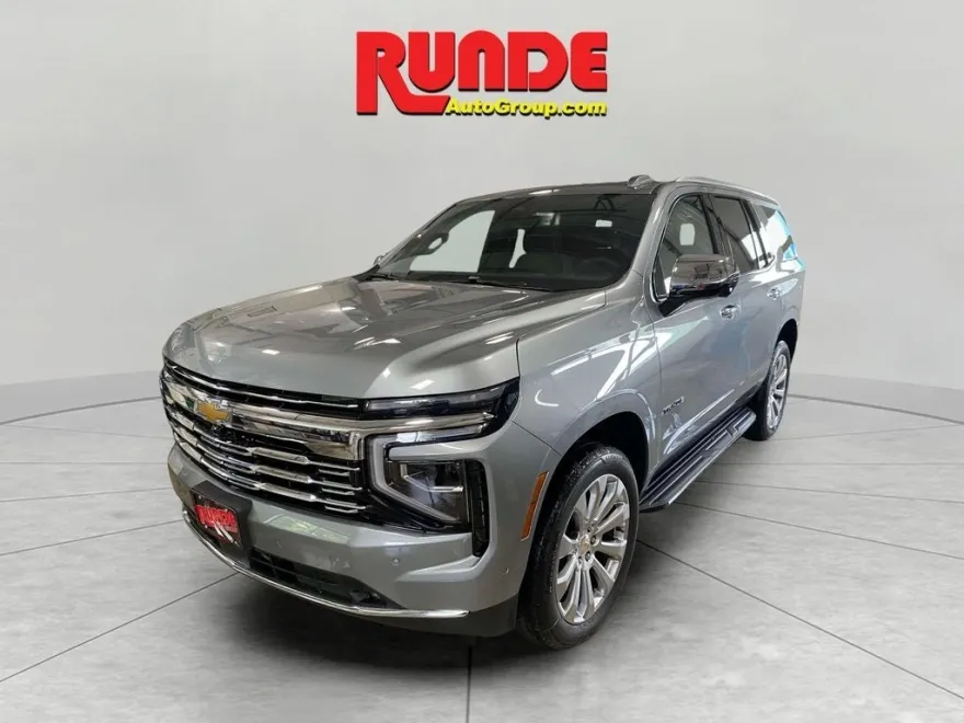 2025 Chevrolet Tahoe Premier photo 1